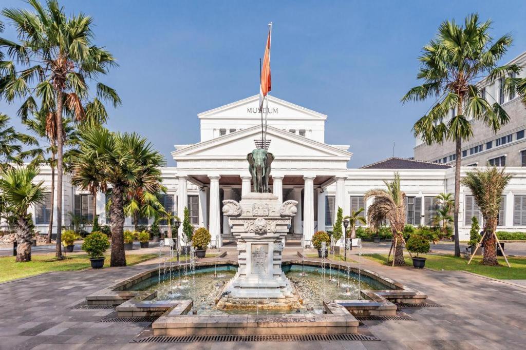 The Grand Palace Resident Jakarta Exteriör bild